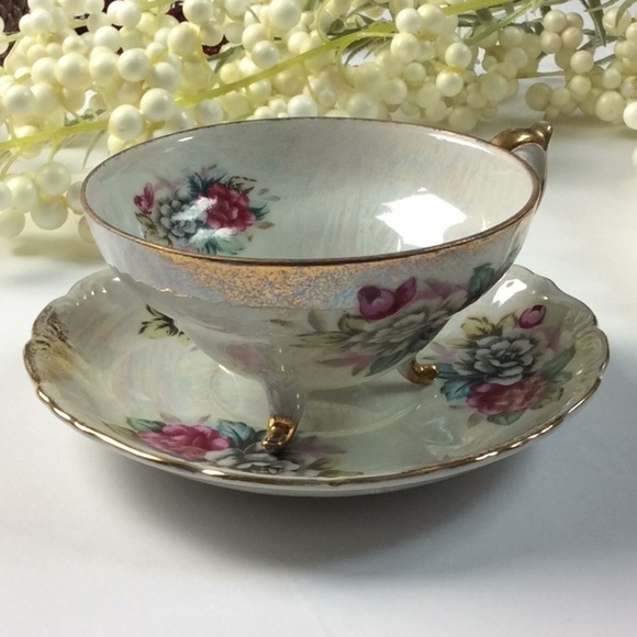 Tea Cup & Saucer Pearl Iridescent Tri-Footed Japan - Picture 12 of 15
